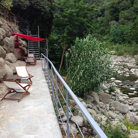 Bed and Breakfast Le Macine Del Confluente Badalucco Exterior foto