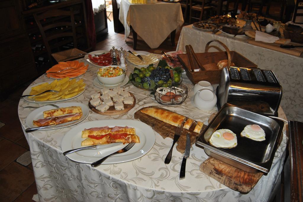 Bed and Breakfast Le Macine Del Confluente Badalucco Exterior foto